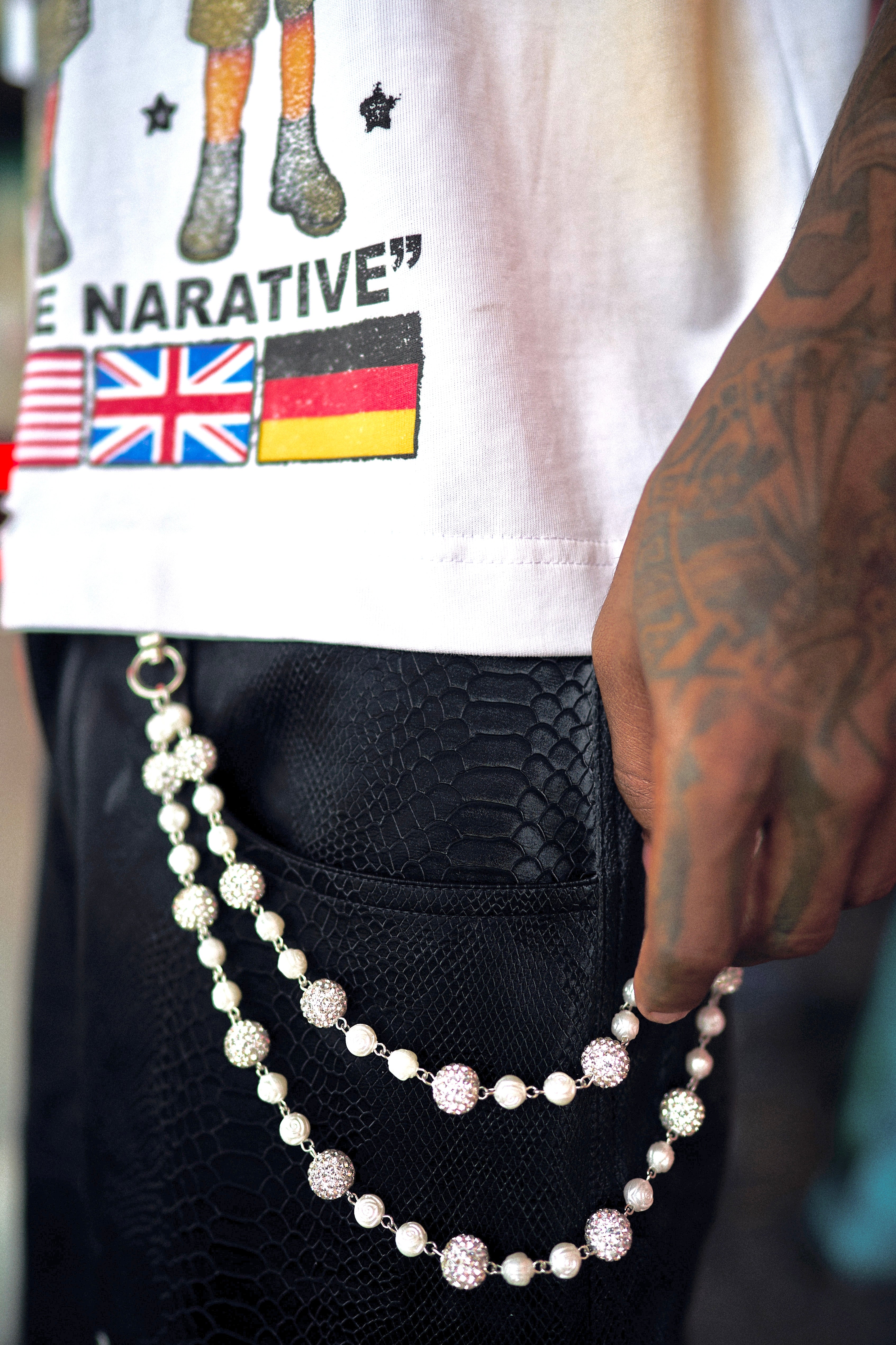 Noir Chrome Pocket Chain
